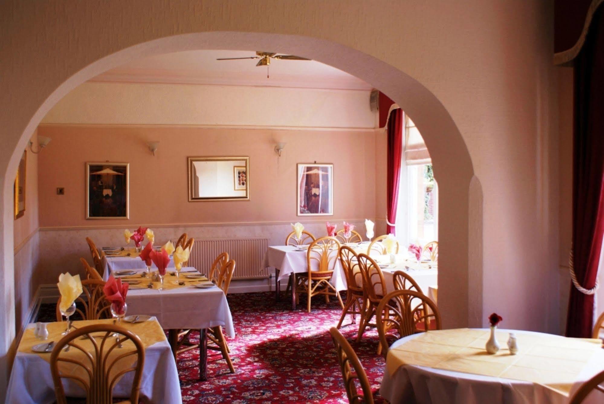 The Quorn Lodge Hotel Мелтон-Моубрей Экстерьер фото